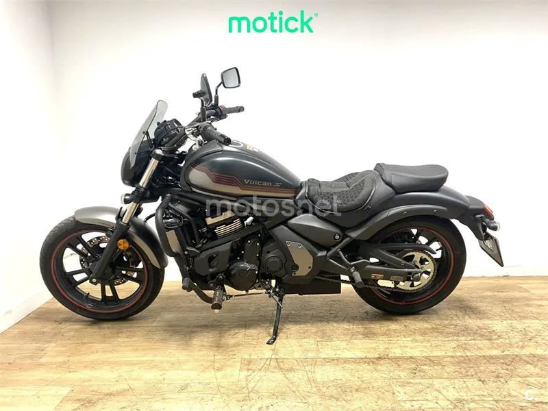 Kawasaki Vulcan S – Vista 5