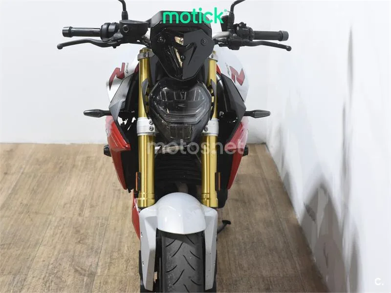 BMW F 900 R – Vista 11