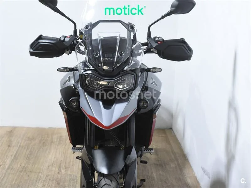 Triumph Tiger 900 – Vista 11