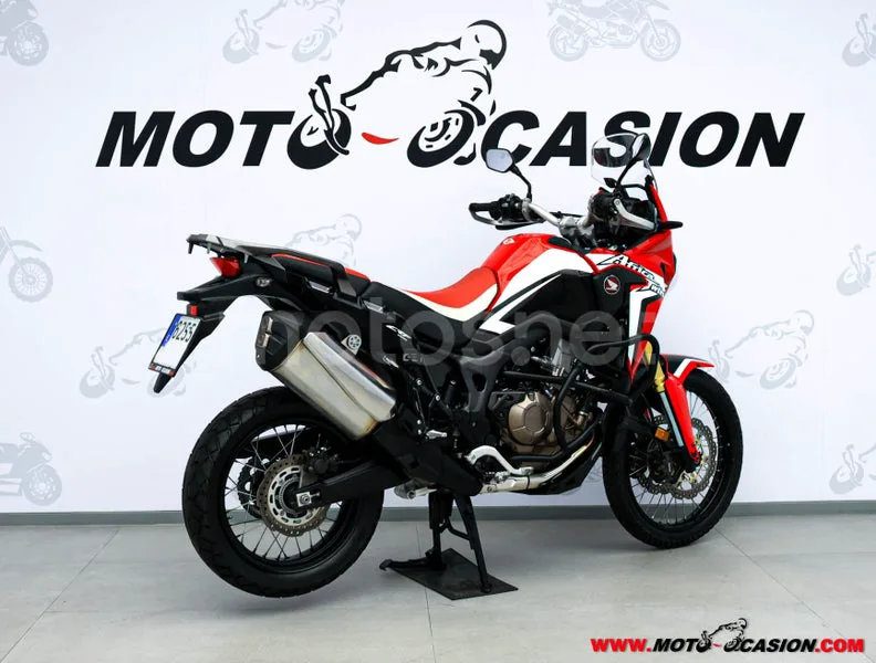 Honda CRF 1000L Africa Twin – Vista 3