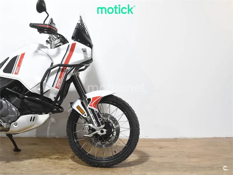 Ducati DesertX – Vista 4