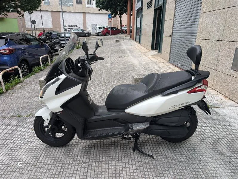 Kymco Super Dink 125 – Vista 4