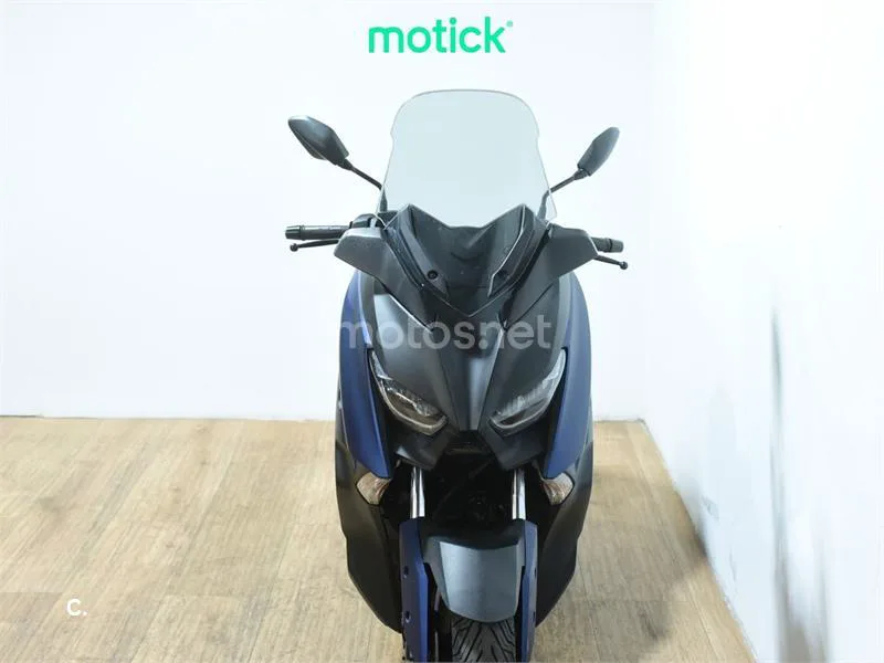 Yamaha XMAX 300 – Vista 11