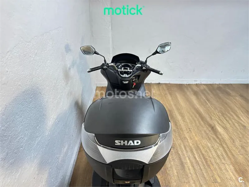Honda PCX 125 – Vista 6