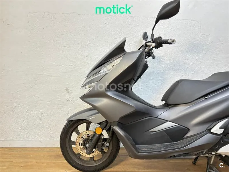 Honda PCX 125 – Vista 8