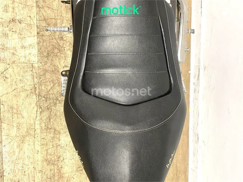 FB Mondial HPS 125 – Vista 10