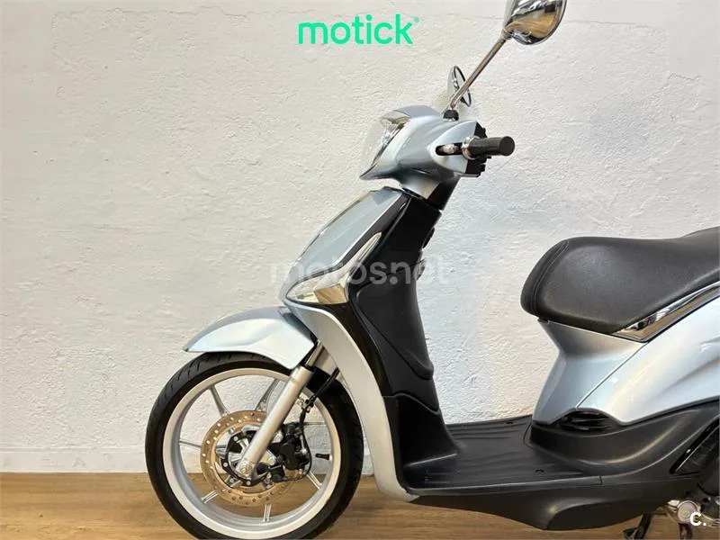 Piaggio Liberty 50 – Vista 8