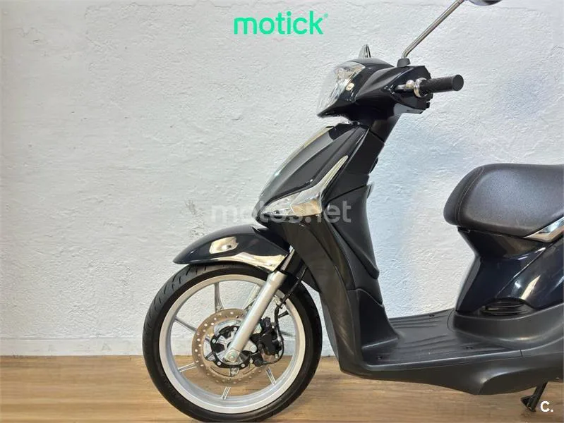 Piaggio Liberty 50 – Vista 8