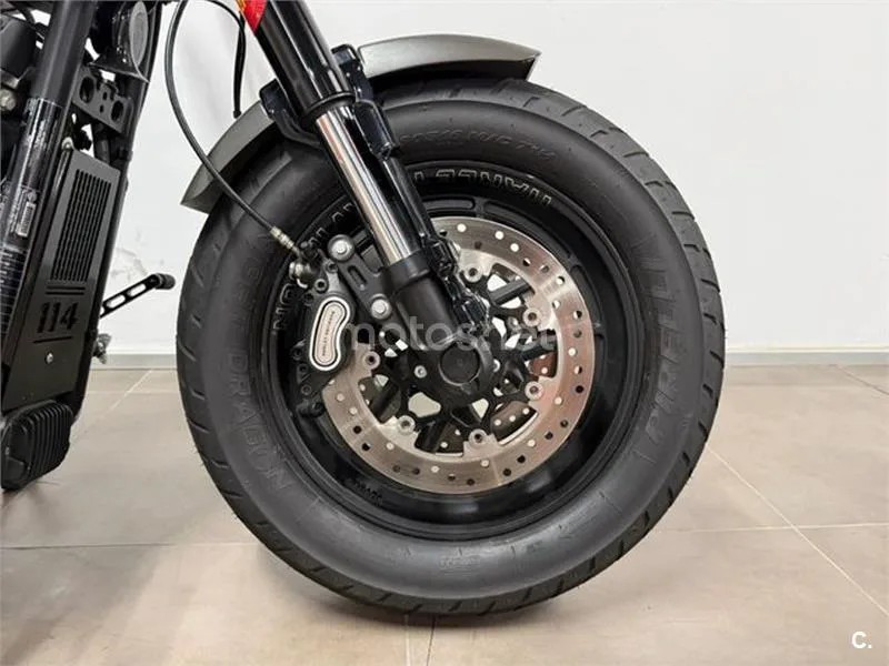 Harley-Davidson Fat Bob – Vista 10