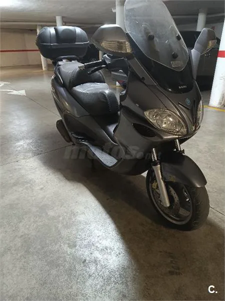 Piaggio X9 EVOLUTION 125 – Vista 3