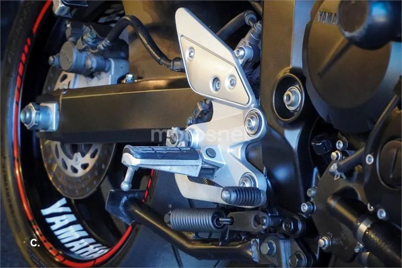 Yamaha FZ6 Fazer S2 – Vista 12