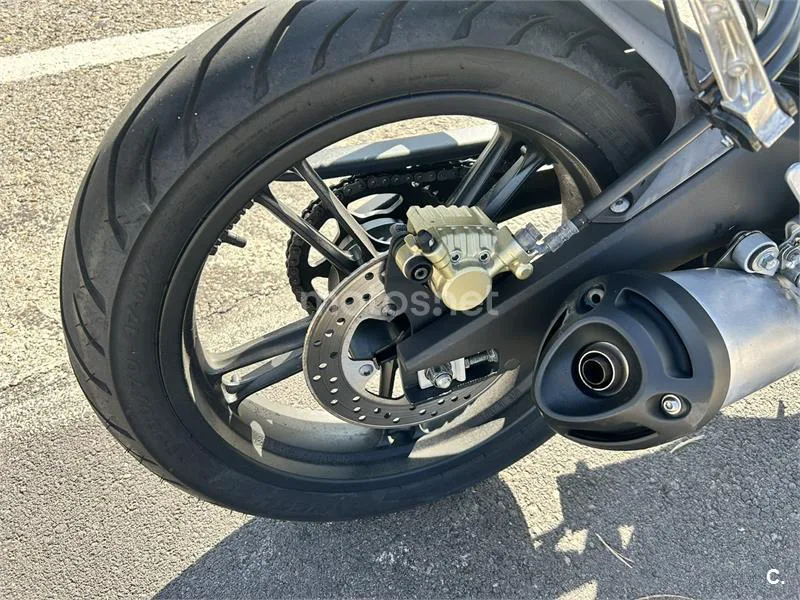 Yamaha R125 – Vista 6