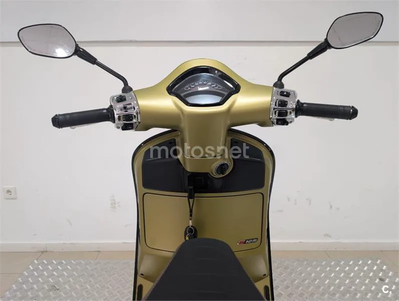 Vespa GTS 125 – Vista 13