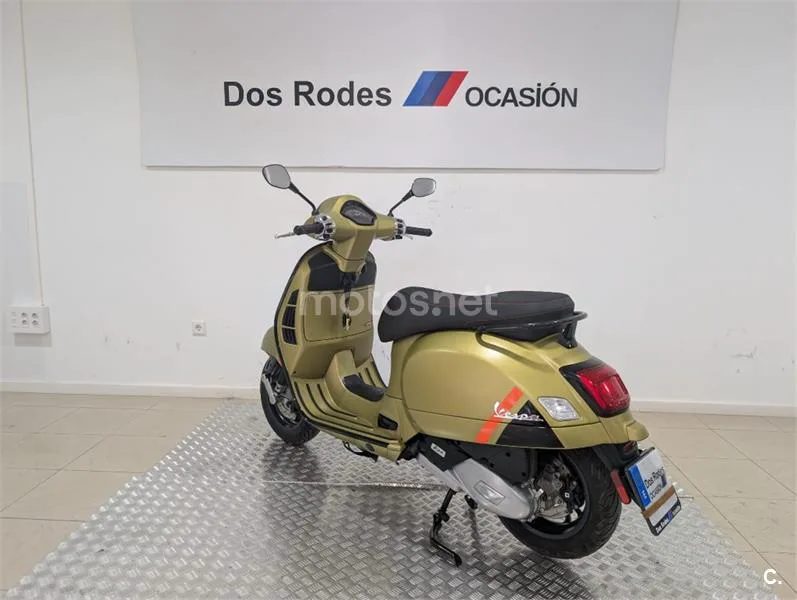 Vespa GTS 125 – Vista 9