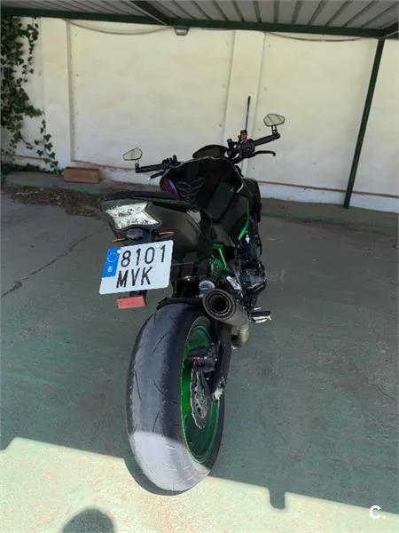 Kawasaki Z900 – Vista 4