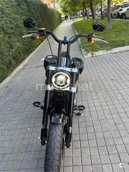 Harley-Davidson Sport Glide – Vista 4