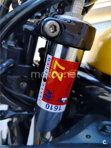 Yamaha FZS600 Fazer – Vista 12