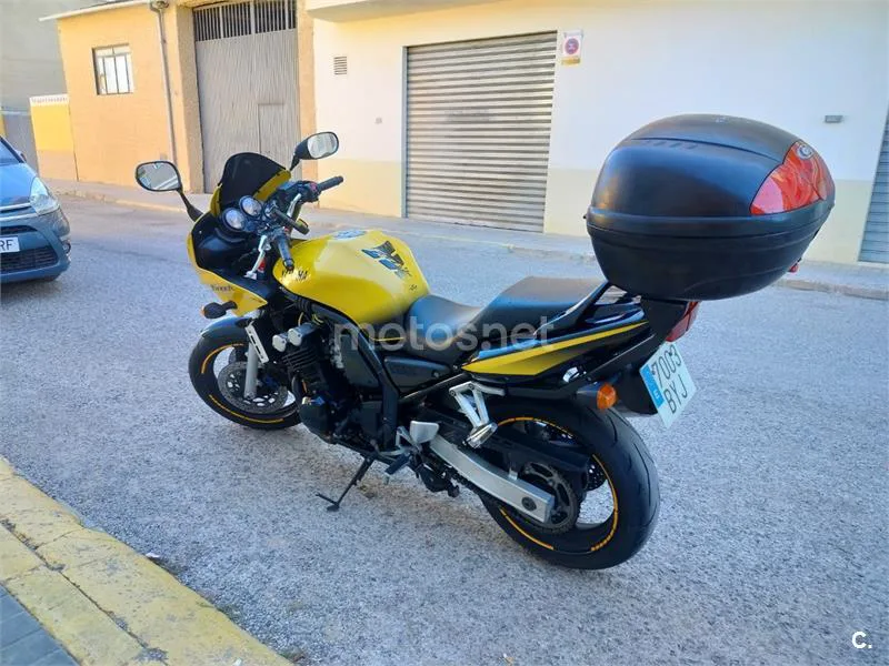 Yamaha FZS600 Fazer – Vista 3