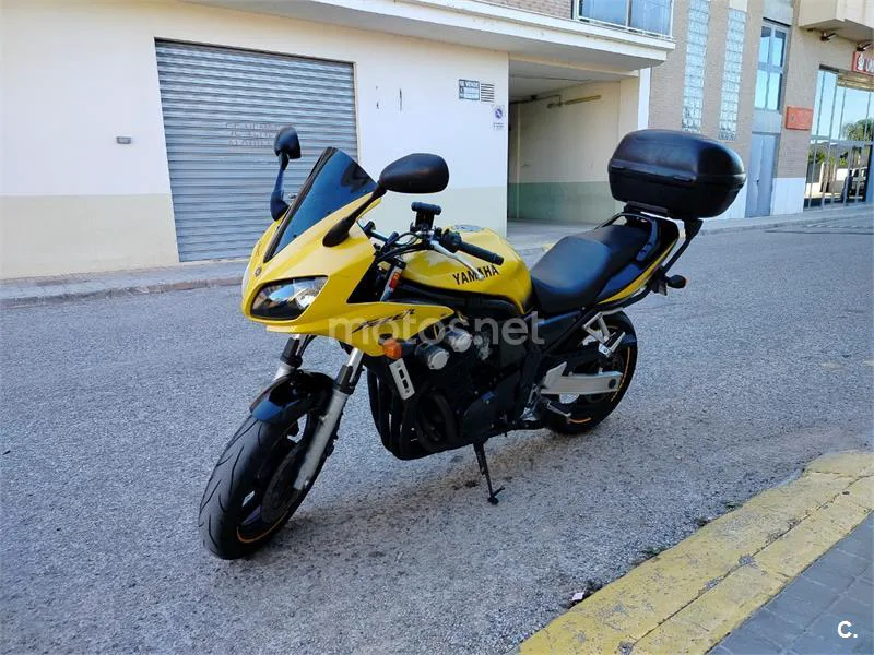 Yamaha FZS600 Fazer – Vista 4
