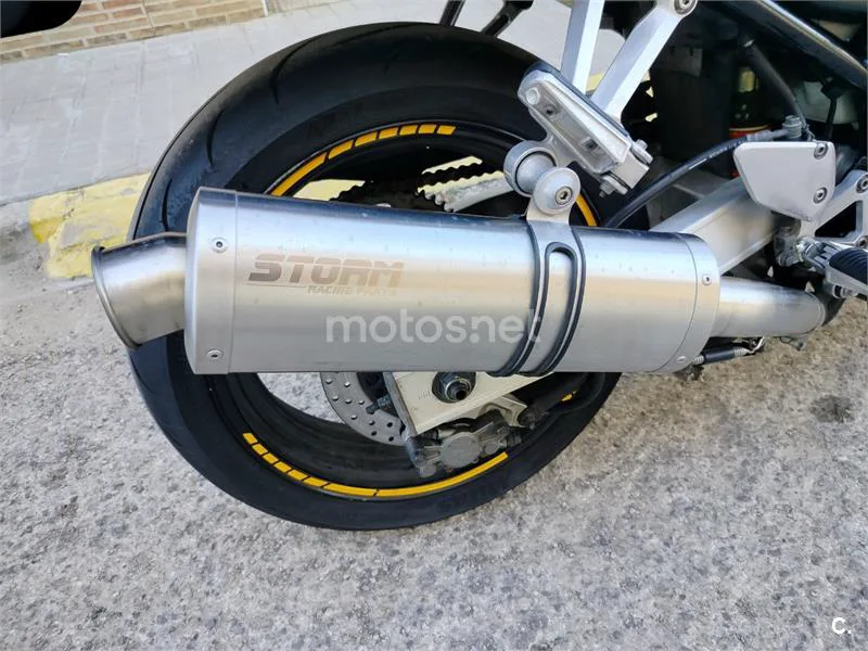 Yamaha FZS600 Fazer – Vista 7