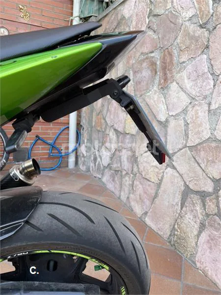 Kawasaki Z750 – Vista 4