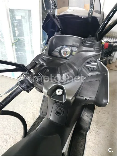 Kymco Xciting 400 – Vista 4