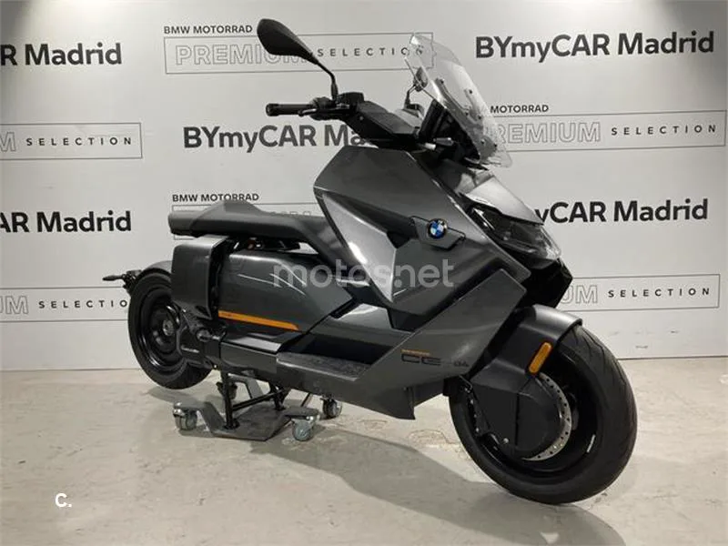 BMW CE 04 – Vista 4
