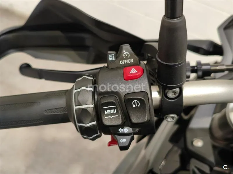 BMW F 900 GS – Vista 7