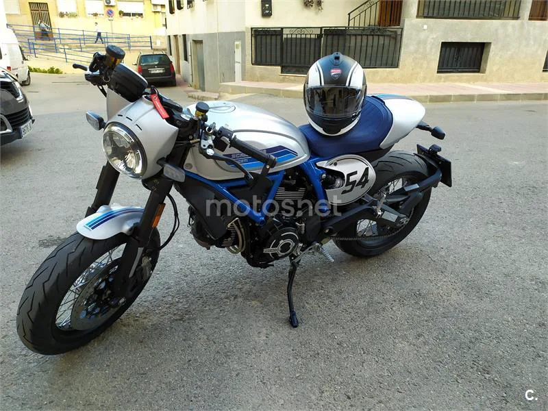 Ducati Scrambler – Vista 2