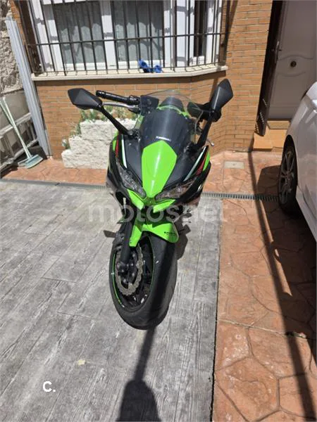 Kawasaki Ninja 650 – Vista 4