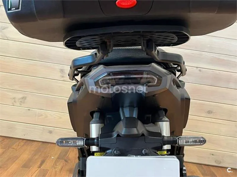 Keeway Vieste 300 XDV – Vista 6