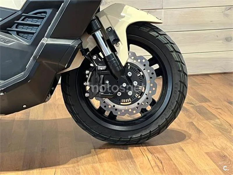 Keeway Vieste 300 XDV – Vista 9