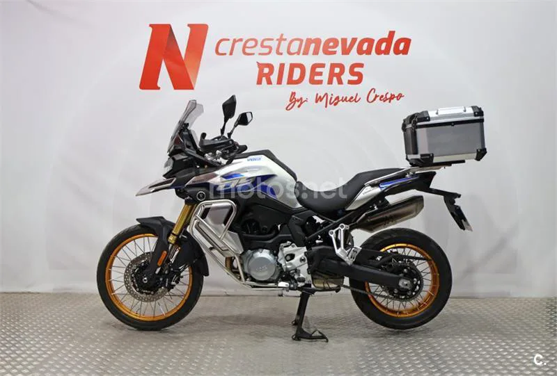 Voge 900 DSX – Vista 3