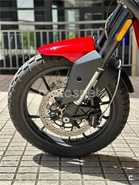 Moto Morini X-Cape – Vista 24