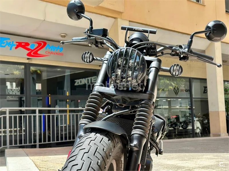 Honda CMX 500 Rebel – Vista 25