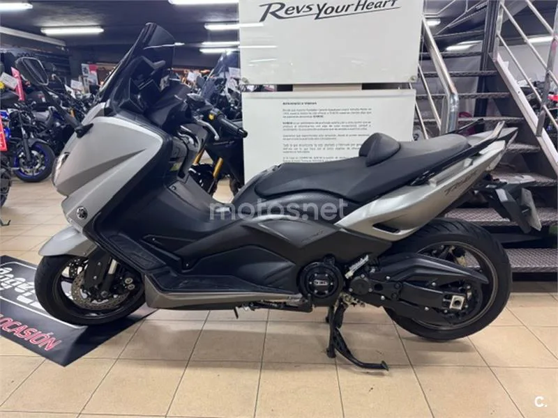 Yamaha TMAX 530 – Vista 5