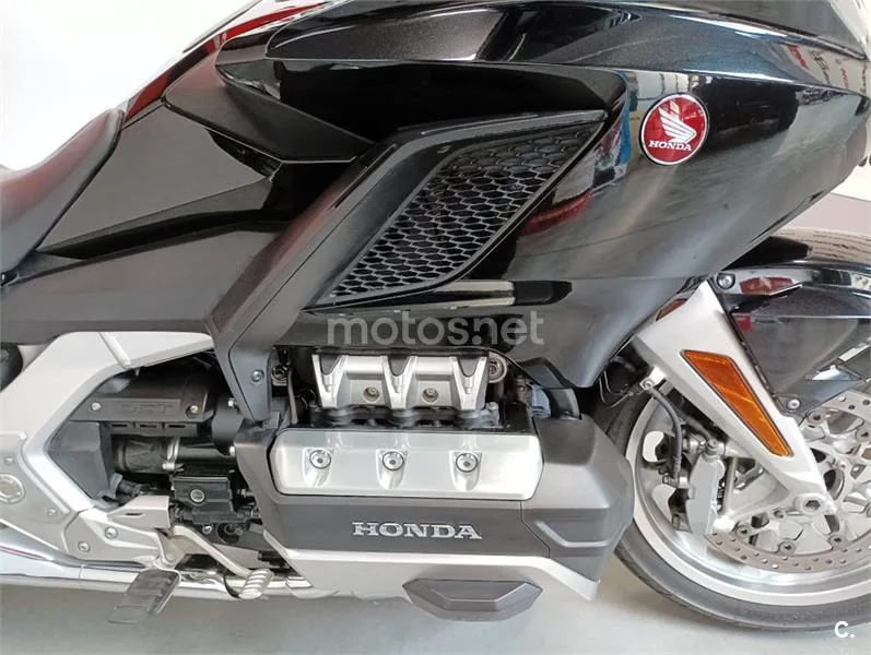 Honda GL 1800 Gold Wing – Vista 5