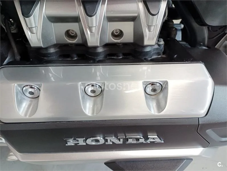 Honda GL 1800 Gold Wing – Vista 7
