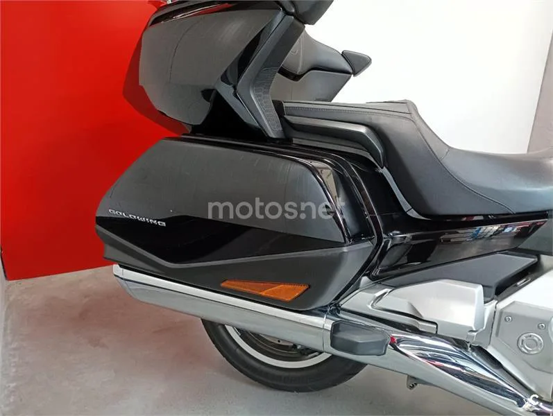 Honda GL 1800 Gold Wing – Vista 9