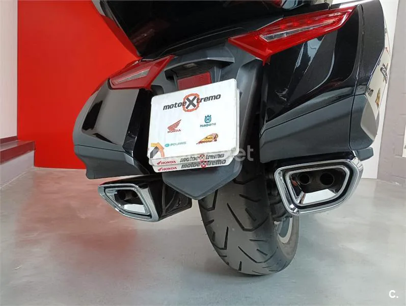 Honda GL 1800 Gold Wing – Vista 10
