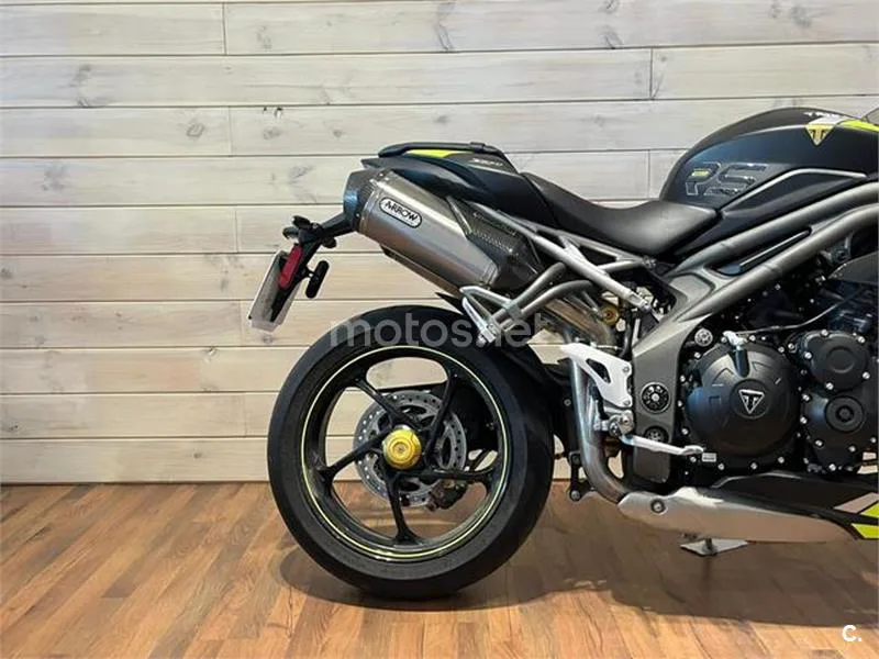 Triumph Speed Triple – Vista 7
