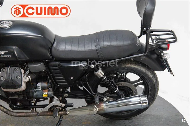 Moto Guzzi V7 – Vista 16