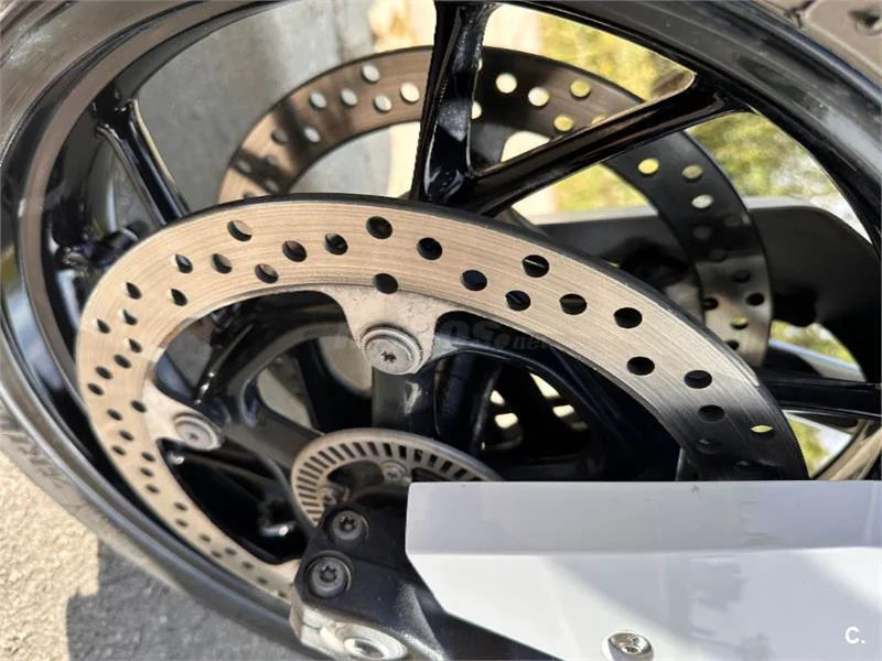 BMW F 900 R – Vista 8
