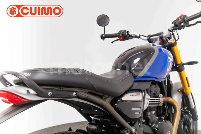Triumph Speed 400 – Vista 16
