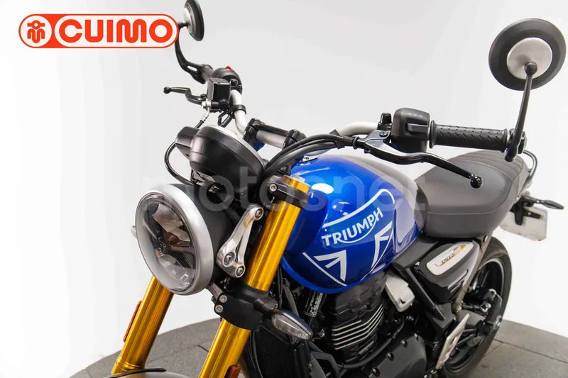 Triumph Speed 400 – Vista 22