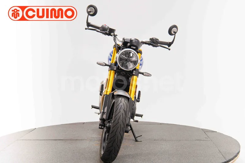 Triumph Speed 400 – Vista 10