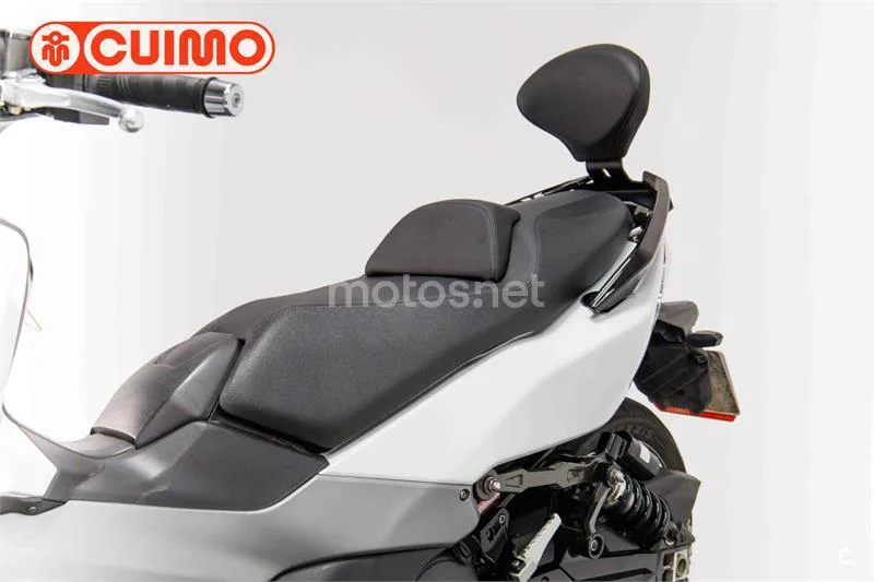SYM Maxsym TL 500 – Vista 22