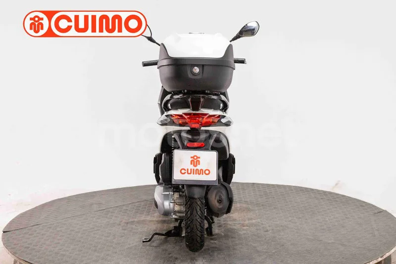 Piaggio Liberty 125 – Vista 12