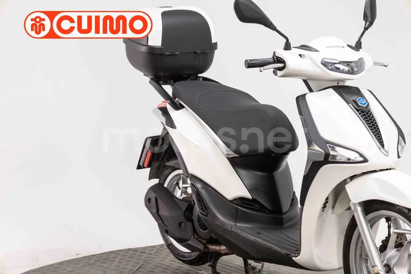 Piaggio Liberty 125 – Vista 4