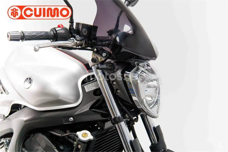 Yamaha FZ6 – Vista 11